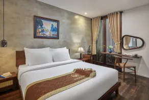 Draha Halong Hotel - Serenity, Charm and Nature - Preferred by Western Travelers - Room