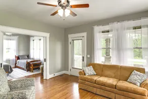 Beautiful Restored Historic Home Near Rabbit Hash - Innenbereich