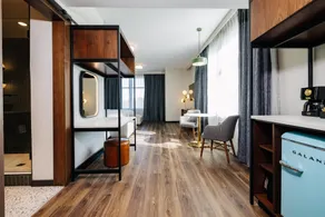 The Hotel Rambler Montgomery, Tapestry Collection By Hilton - Room