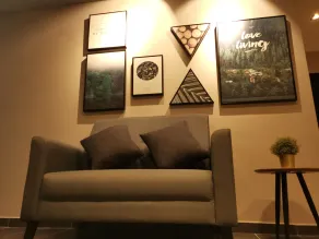 The Core Hotel - Sitzecke in der Lobby