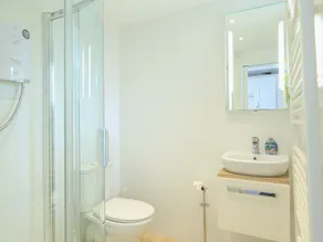 4 Thornlea Mews - Badeværelse