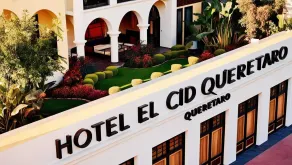 Hotel El Cid Queretaro - Terrace/patio
