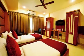 HOTEL EXCELLENCY - Room