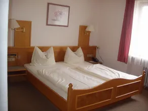 Gästehaus an der Peitnach-Hotel Zum Dragoner - Zimmer