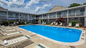 Best Western Fredericksburg - Pool
