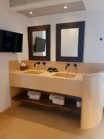 Klidon Dreamy Living Suites - Baño