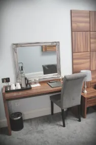 Stanhill Court Hotel, a member of Radisson Individuals - Room