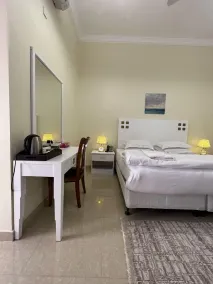 Ibra Plaza Hotel - Zimmer