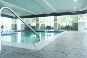 Holiday Inn Express & Suites Columbia-Fort Jackson by IHG - Piscina