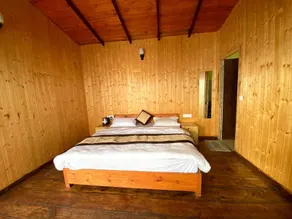 Way Wood Wind Lodge - Værelse