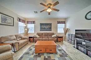 2 Mi to Goodyear Ballpark! Home w/ Poolside Oasis - Interiør