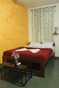 House of Brothers - Room