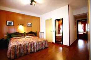Edelweiss Hotel - Chambre