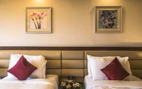 KPM TRIPENTA HOTEL - Room