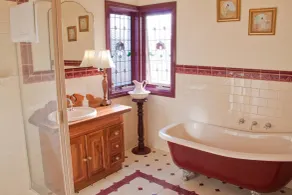 Serenity - Bathroom