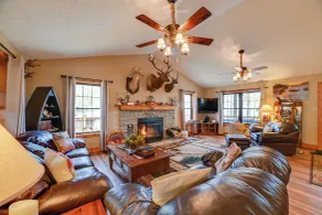 Cadiz Vacation Home w/ Deck: Walk to Lake Barkley - Interior