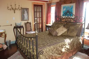 La Maison sous les Lilas - Quarto