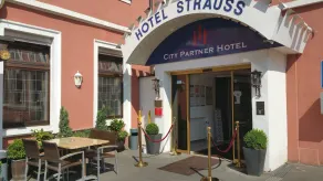 City Partner Hotel Strauss - View from room