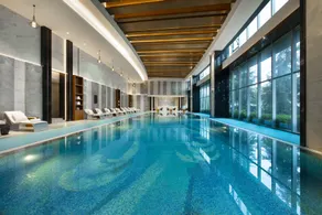 Grand Barony Qingdao Airport Hotel - Piscina