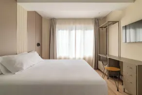 LEE Hotel - Room