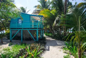 Ranguana Caye Cabanas - Room