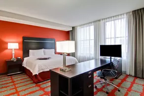 Hampton Inn & Suites Cincinnati-Downtown - Chambre