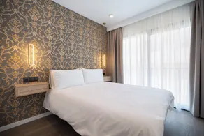 The Orange House Boutique Hotel and Upstairs Rooftop Bar Center of La Cala de Mijas 100m from the Beach - Chambre