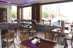 Laguna Hotel Suites - Restaurant