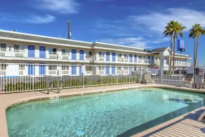 Motel 6-Phoenix, AZ - Airport - 24th Street - Pool
