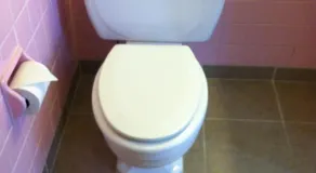 College Inn - Bathroom