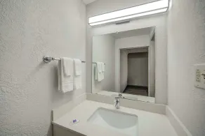 Motel 6 San Antonio, TX I-35 North Corridor - Salle de bain
