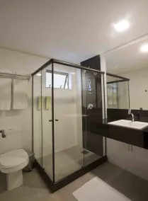 Fity Hotel - Bathroom