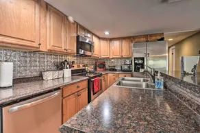 Cozy Cabin with Sunroom & Cacapon River Access! - Interior