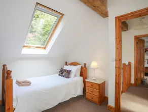 Long Cottage - Room