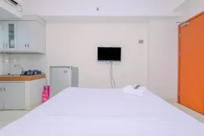 Best Choice and Comfy Studio Apartment at Margonda Residence 4 By Travelio - Room
