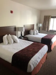 Yellowstone Big Rock Inn - Room