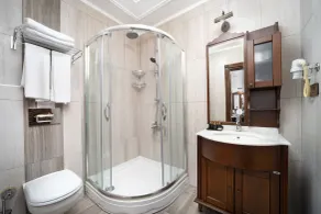 Bender Hotel - Old City - Bathroom