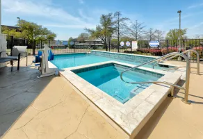 Holiday Inn Express & Suites DALLAS PARK CENTRAL NORTHEAST by IHG - Piscine