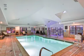Homewood Suites by Hilton Aurora Naperville - Piscine