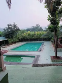 Fabhotel Riverstone Resort - Piscina