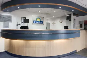 Days Inn by Wyndham Telford Ironbridge - Hall