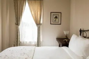 The Bishop Hotel - Chambre