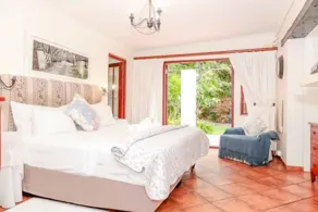 Sacred Mountain Lodge - Room