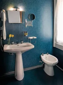 Hotel Martinelli - Bathroom