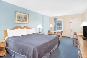 Howard Johnson by Wyndham Staunton - Chambre