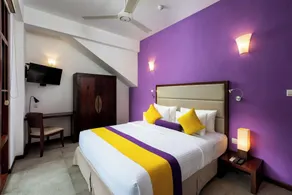 The Thinnai Hotel - Jaffna - Room