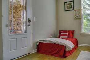 Sunny Apex Vacation Rental w/ Pool Access! - Interni