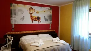 Hotel Rosa Serenella - Zimmer