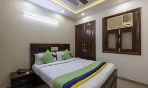 Treebo MVM Residency - Room