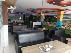 Hotel Yes - Restaurant
